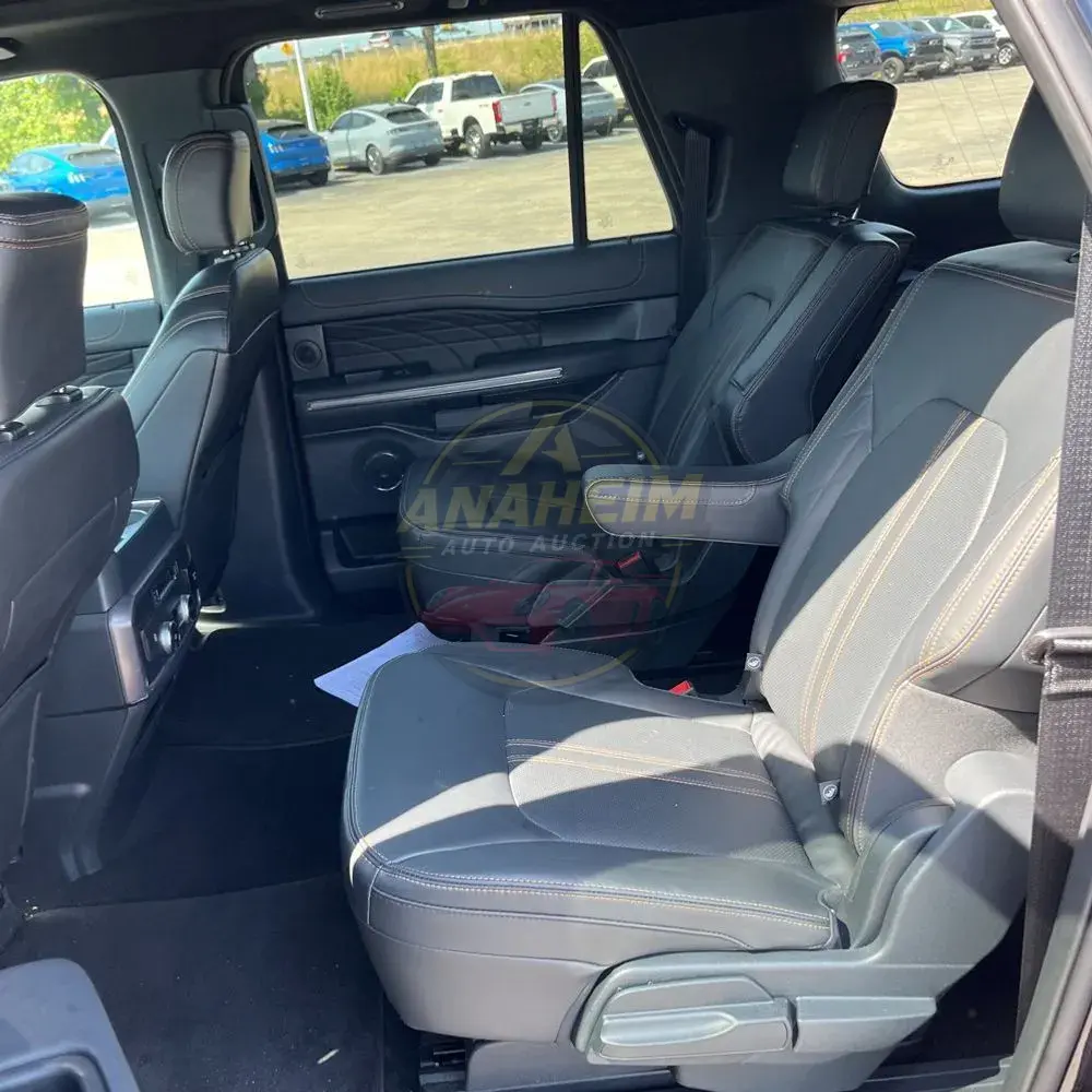 2024 Ford Expedition MAX Platinum