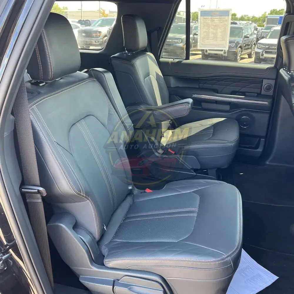2024 Ford Expedition MAX Platinum