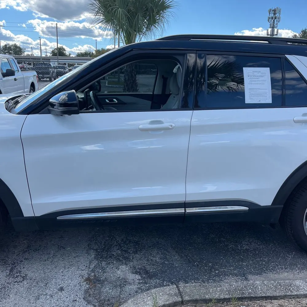 2025 Ford Explorer Platinum