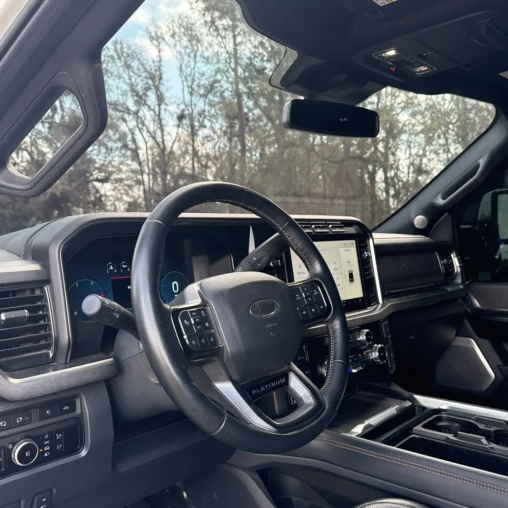 2023 Ford F250 S/D Platinum