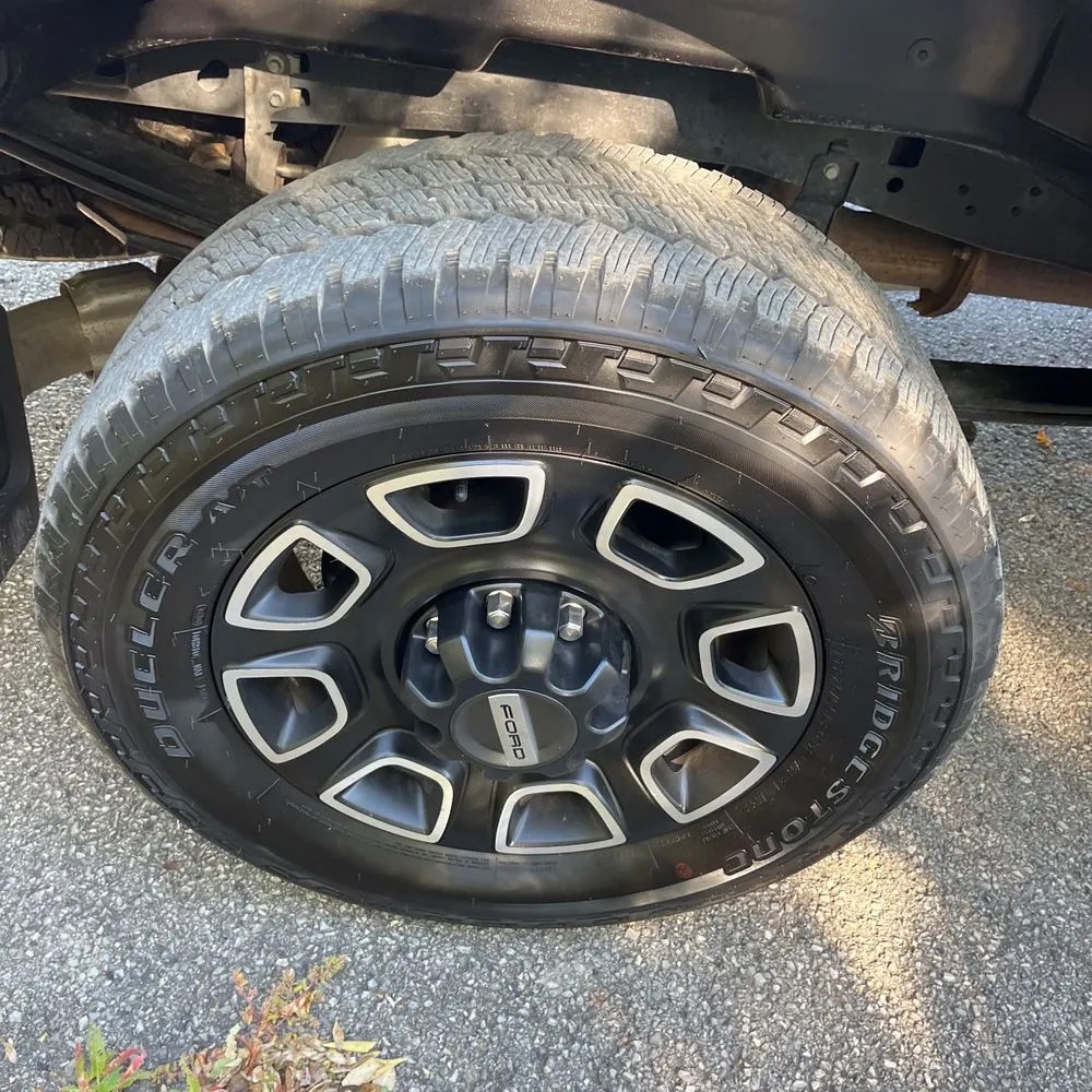 2023 Ford F250 S/D Platinum