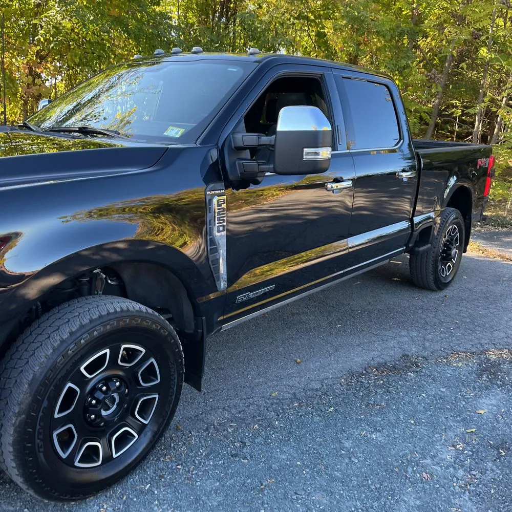 2023 Ford F250 S/D Platinum