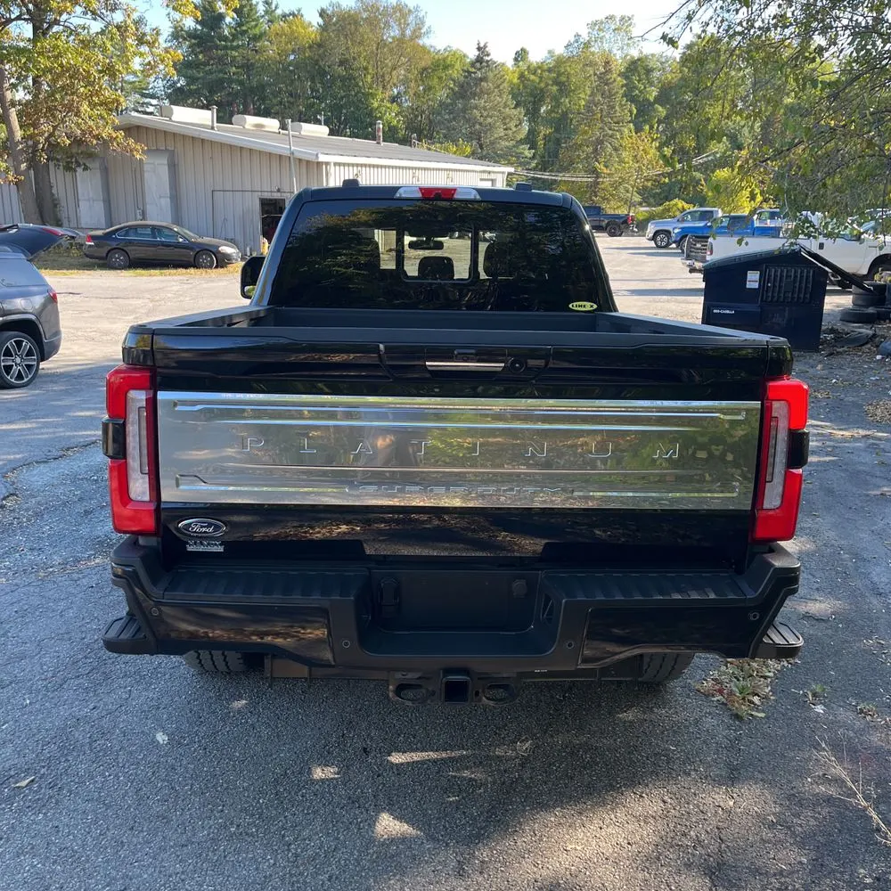 2023 Ford F250 S/D Platinum