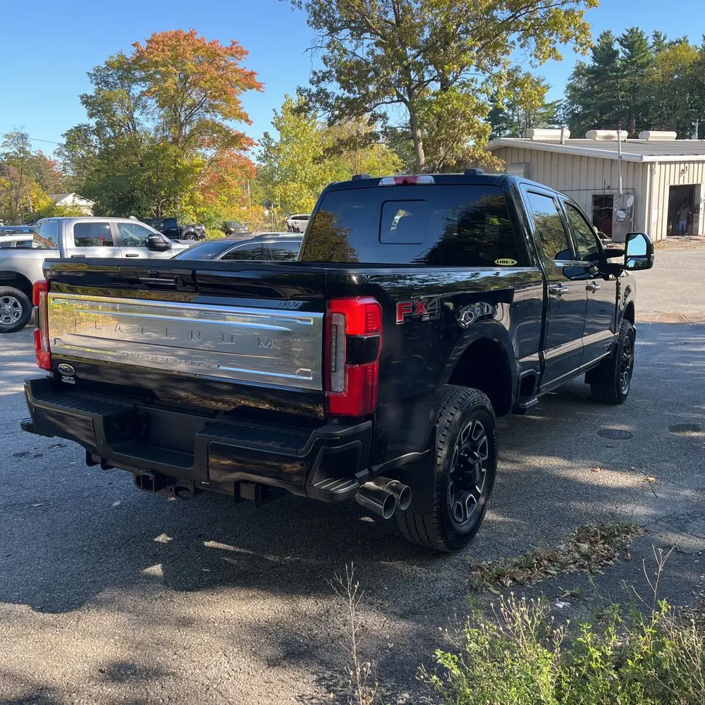 2023 Ford F250 S/D Platinum