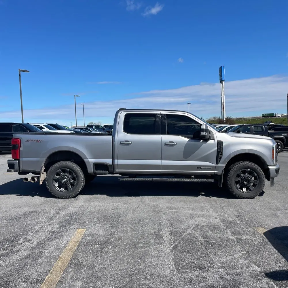 2023 Ford F-250 Super Duty LARIAT
