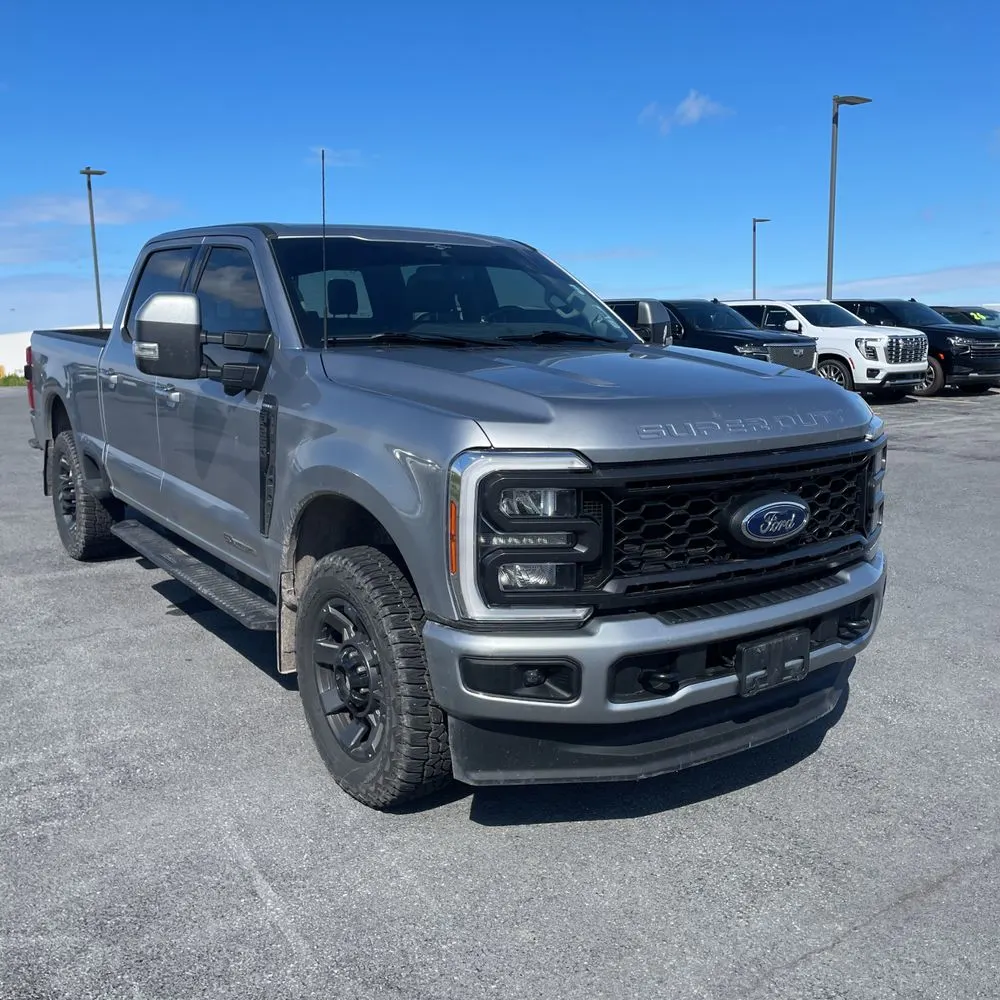 2023 Ford F-250 Super Duty LARIAT