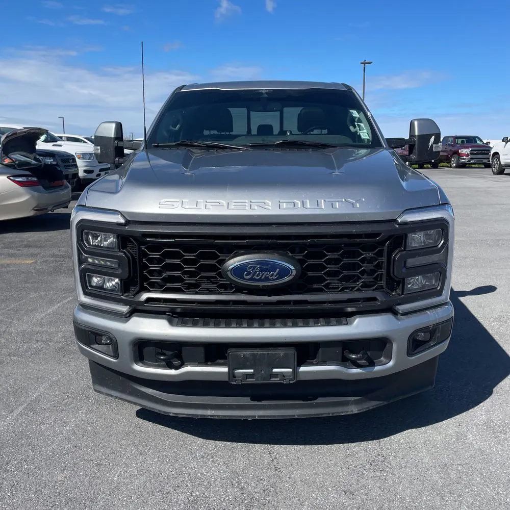 2023 Ford F-250 Super Duty LARIAT