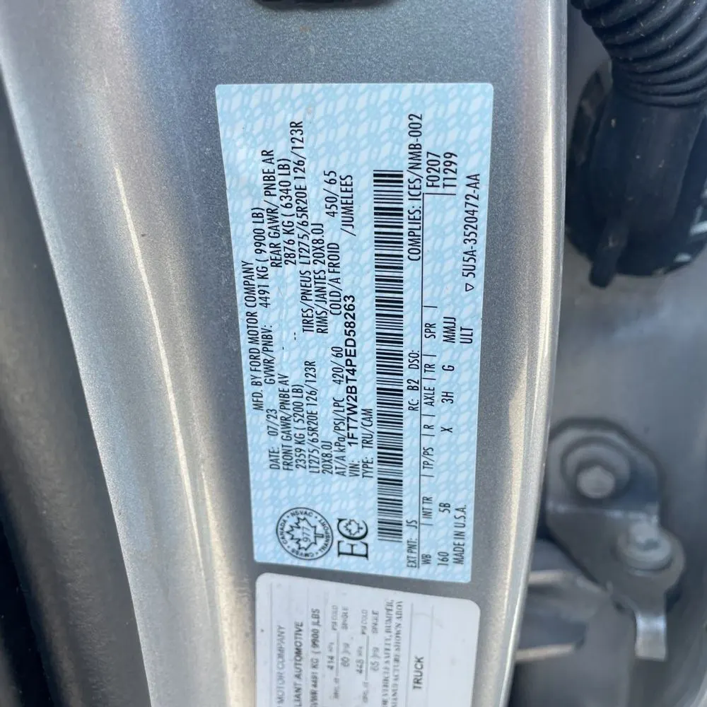2023 Ford F-250 Super Duty LARIAT