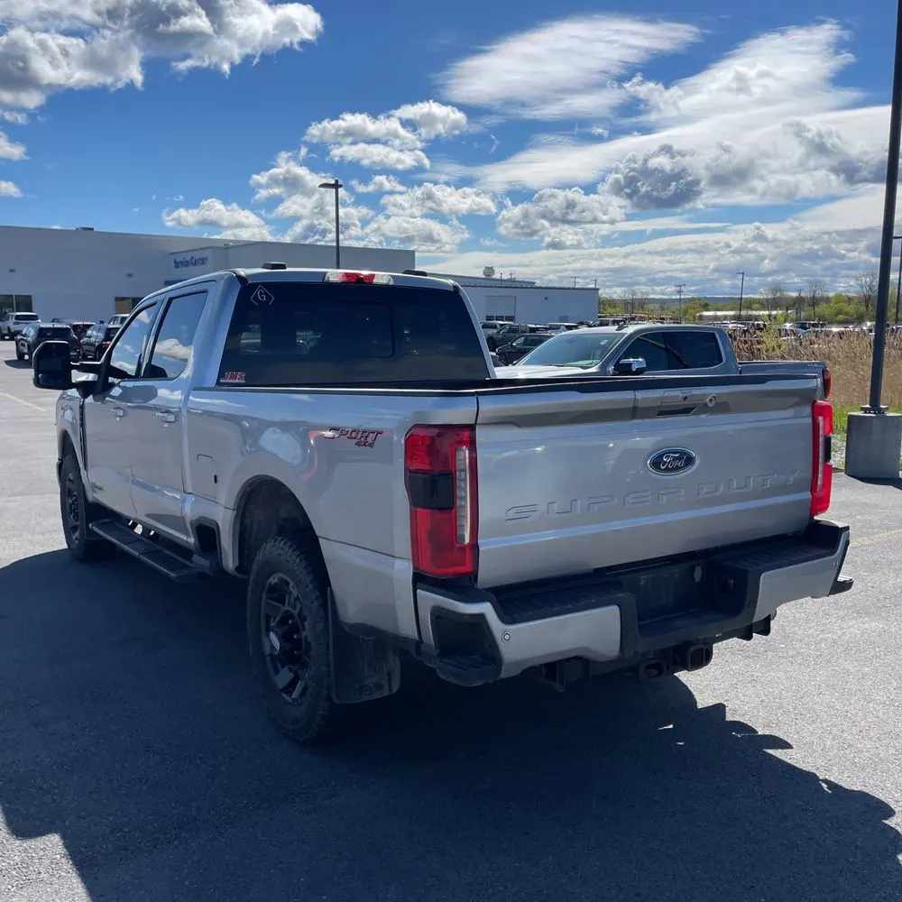 2023 Ford F-250 Super Duty LARIAT
