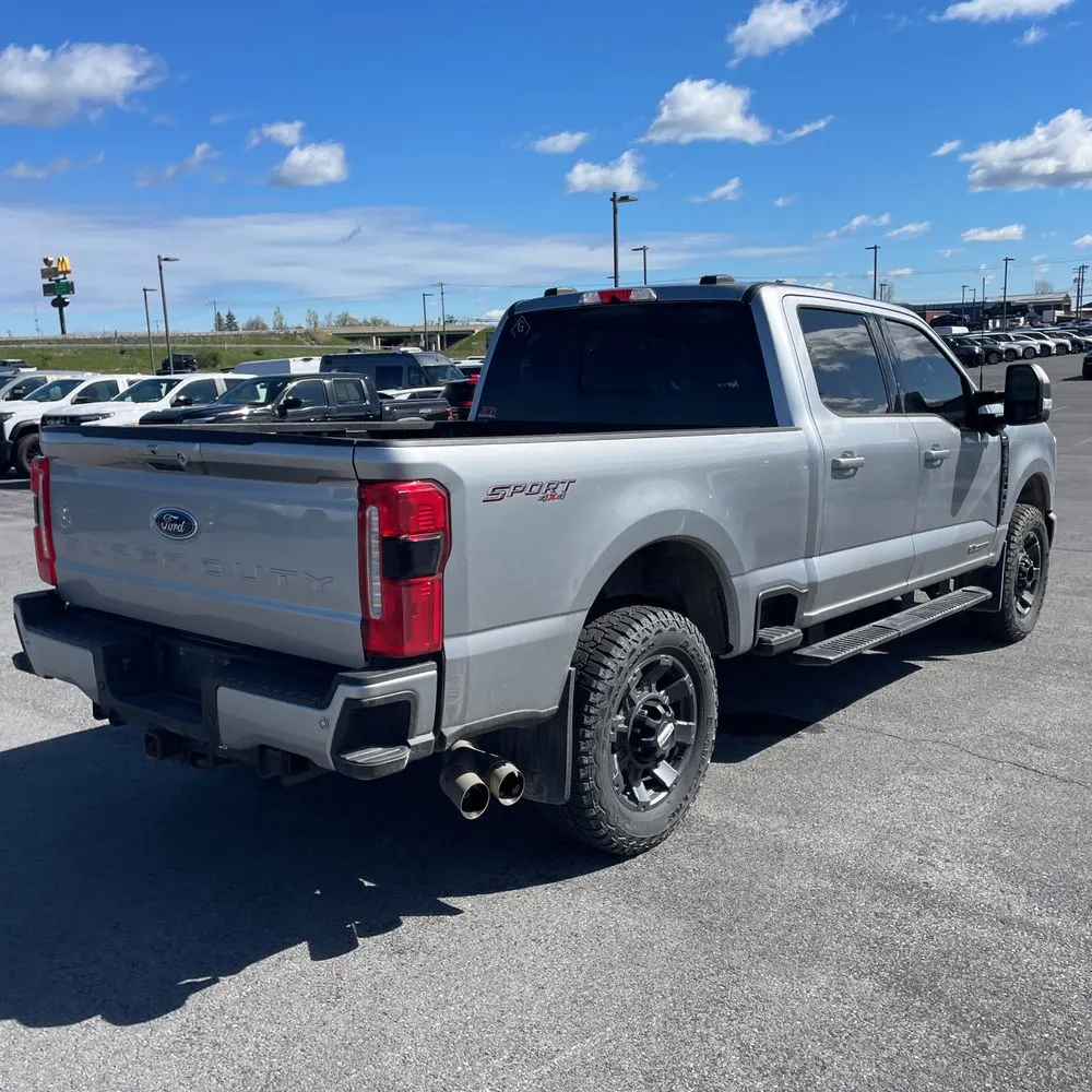 2023 Ford F-250 Super Duty LARIAT