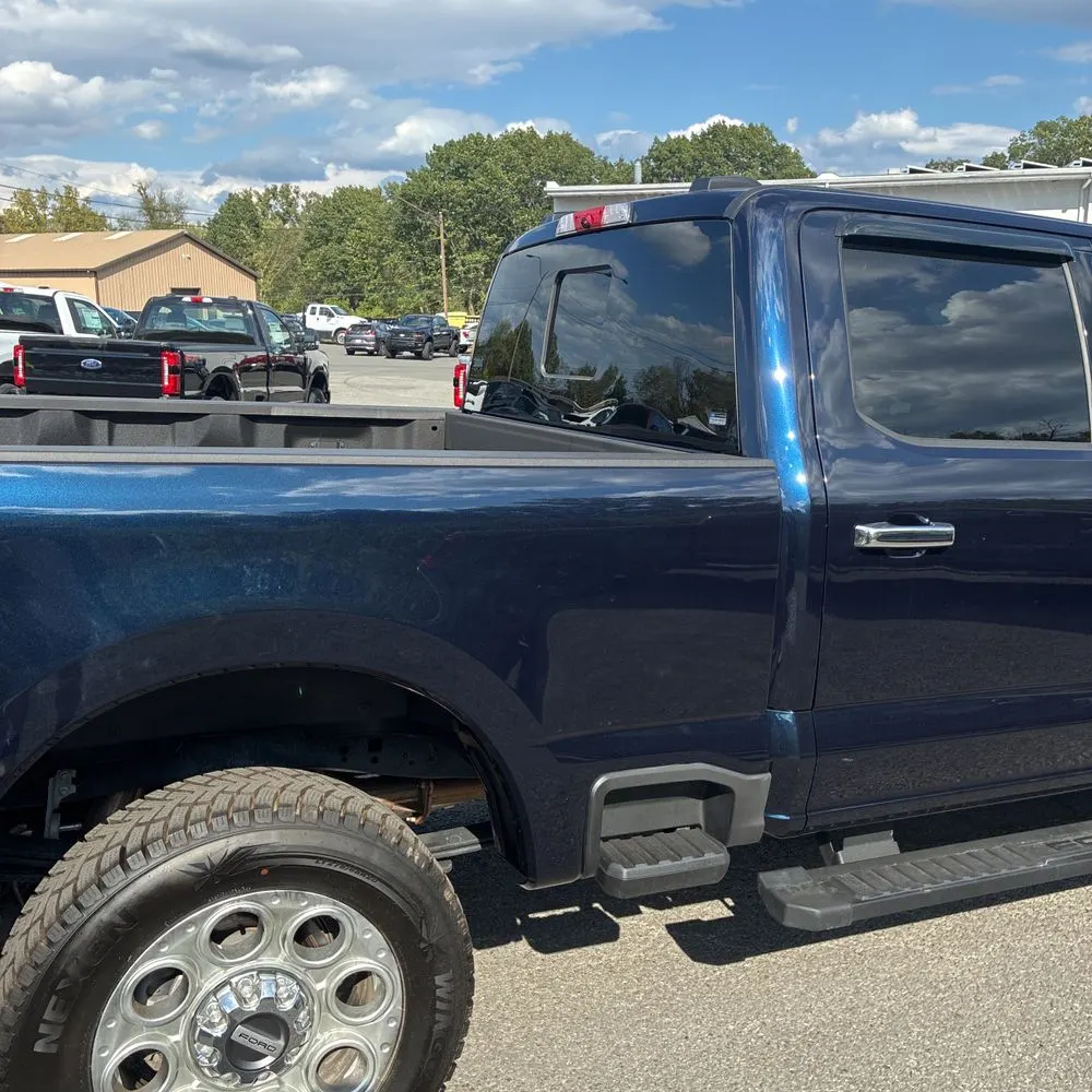 2024 Ford F250 S/D Lariat