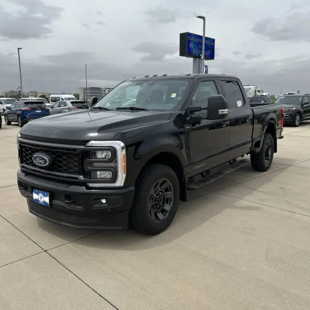 2023 Ford F250 S/D Lariat