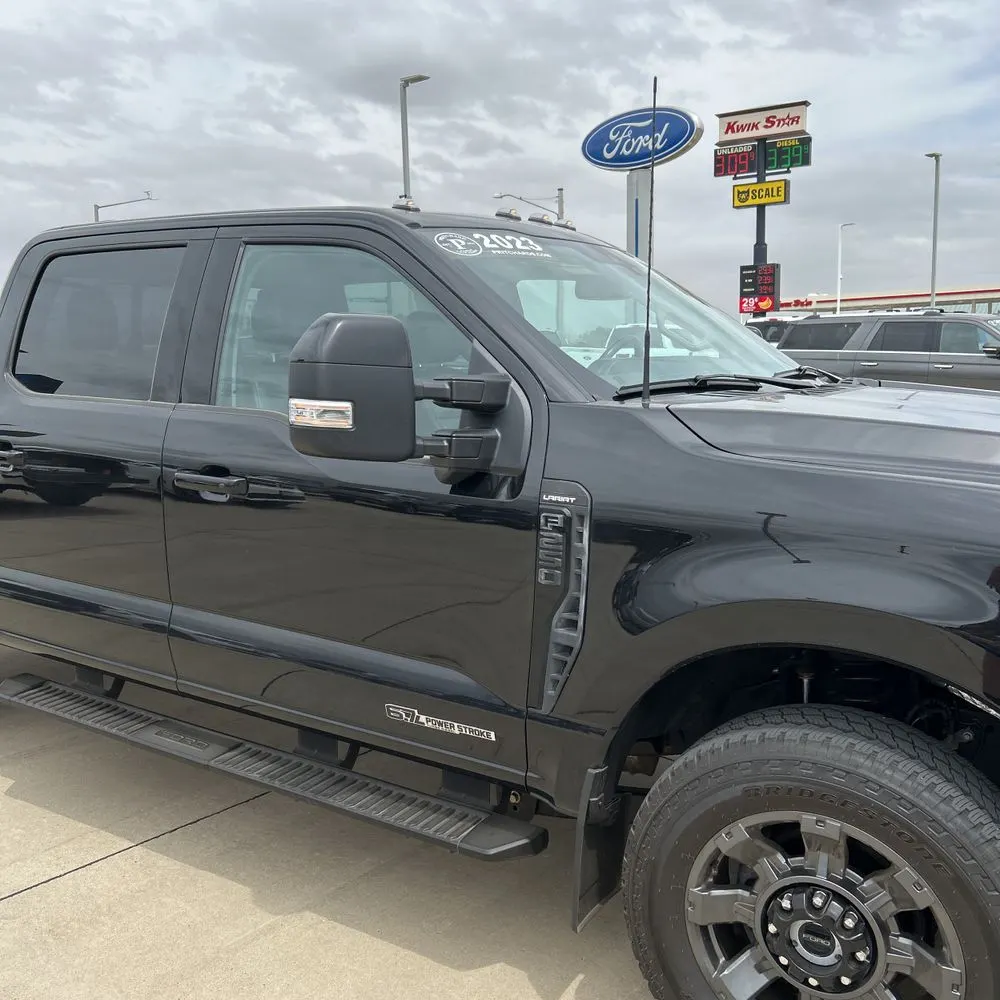 2023 Ford F250 S/D Lariat