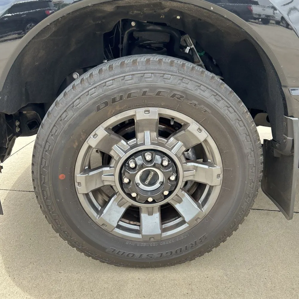 2023 Ford F250 S/D Lariat