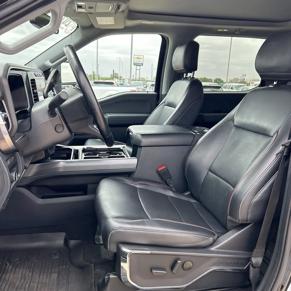 2023 Ford F250 S/D Lariat