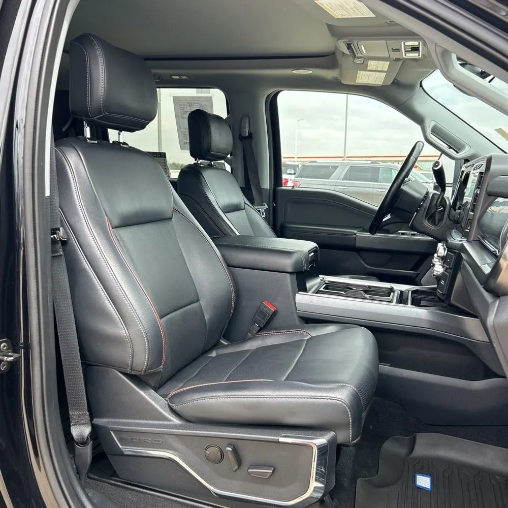 2023 Ford F250 S/D Lariat
