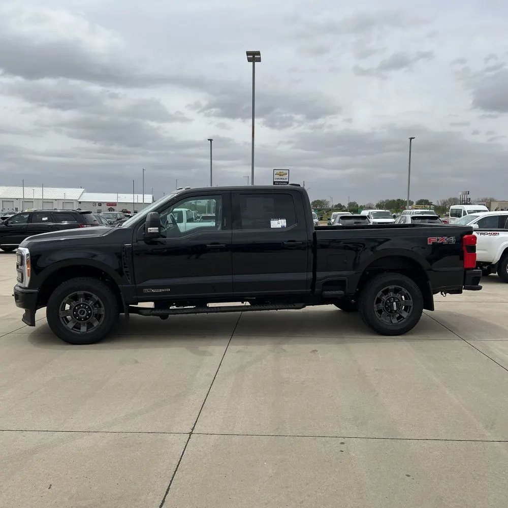 2023 Ford F250 S/D Lariat