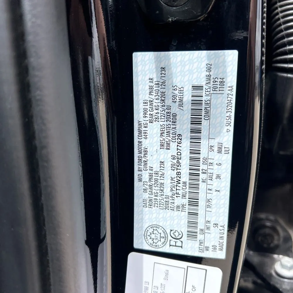 2023 Ford F250 S/D Lariat