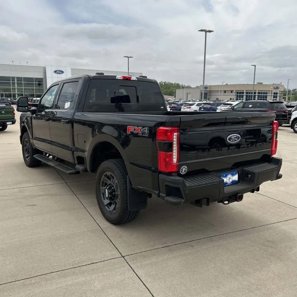 2023 Ford F250 S/D Lariat