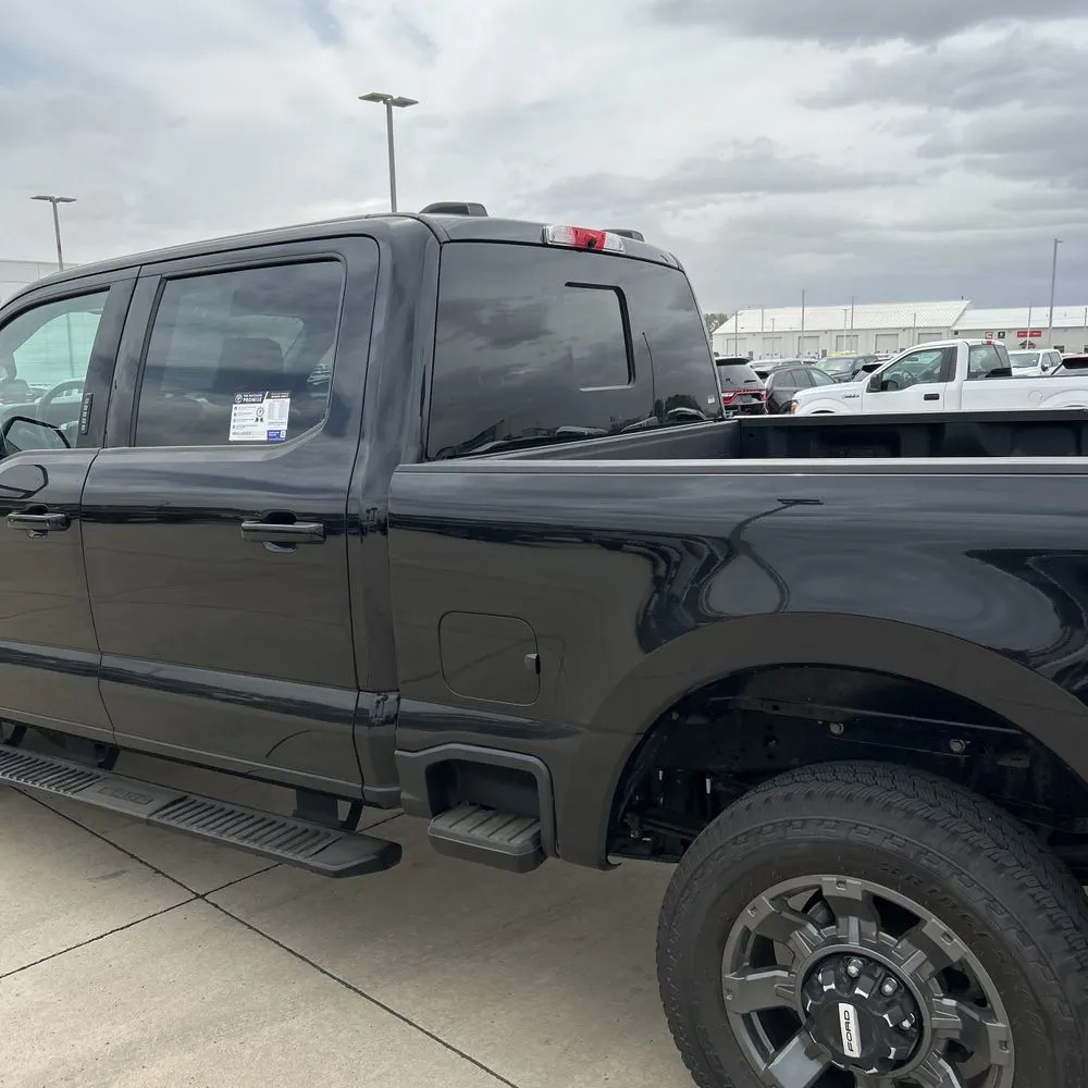 2023 Ford F250 S/D Lariat