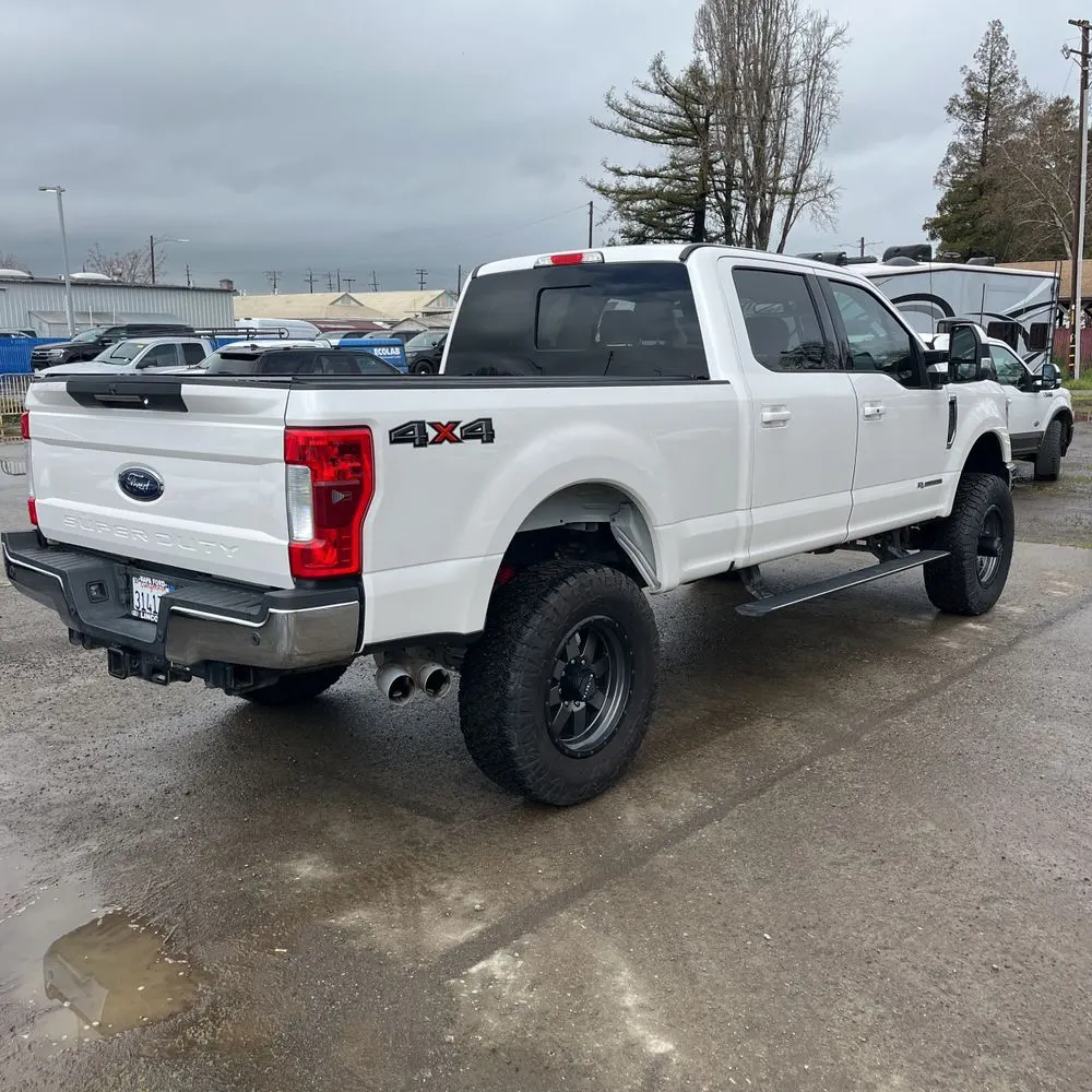 2017 Ford F-250 Super Duty Lariat
