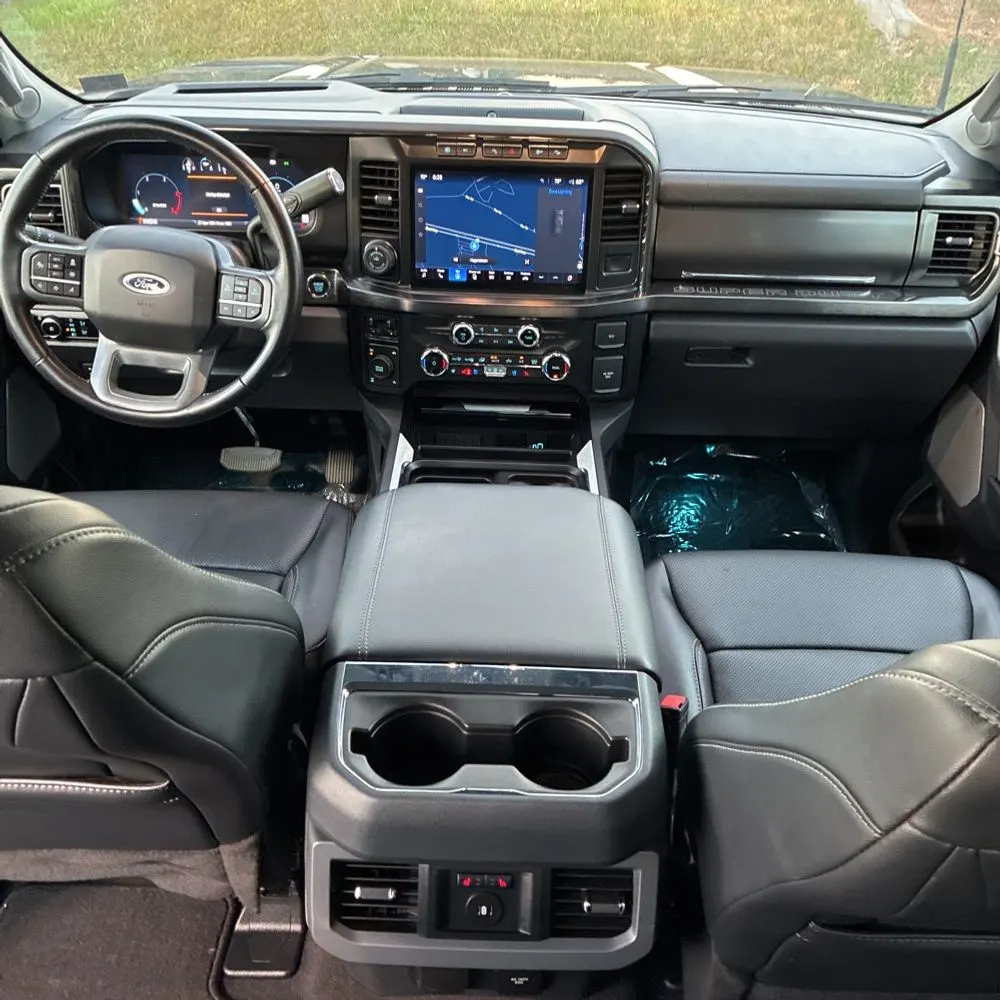 2024 Ford F250 S/D Lariat