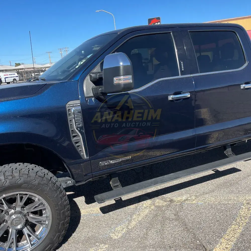 2023 Ford F250 S/D Platinum