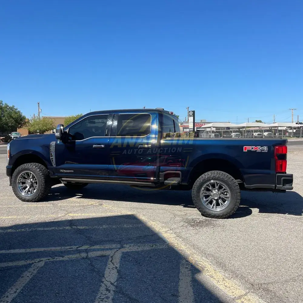 2023 Ford F250 S/D Platinum