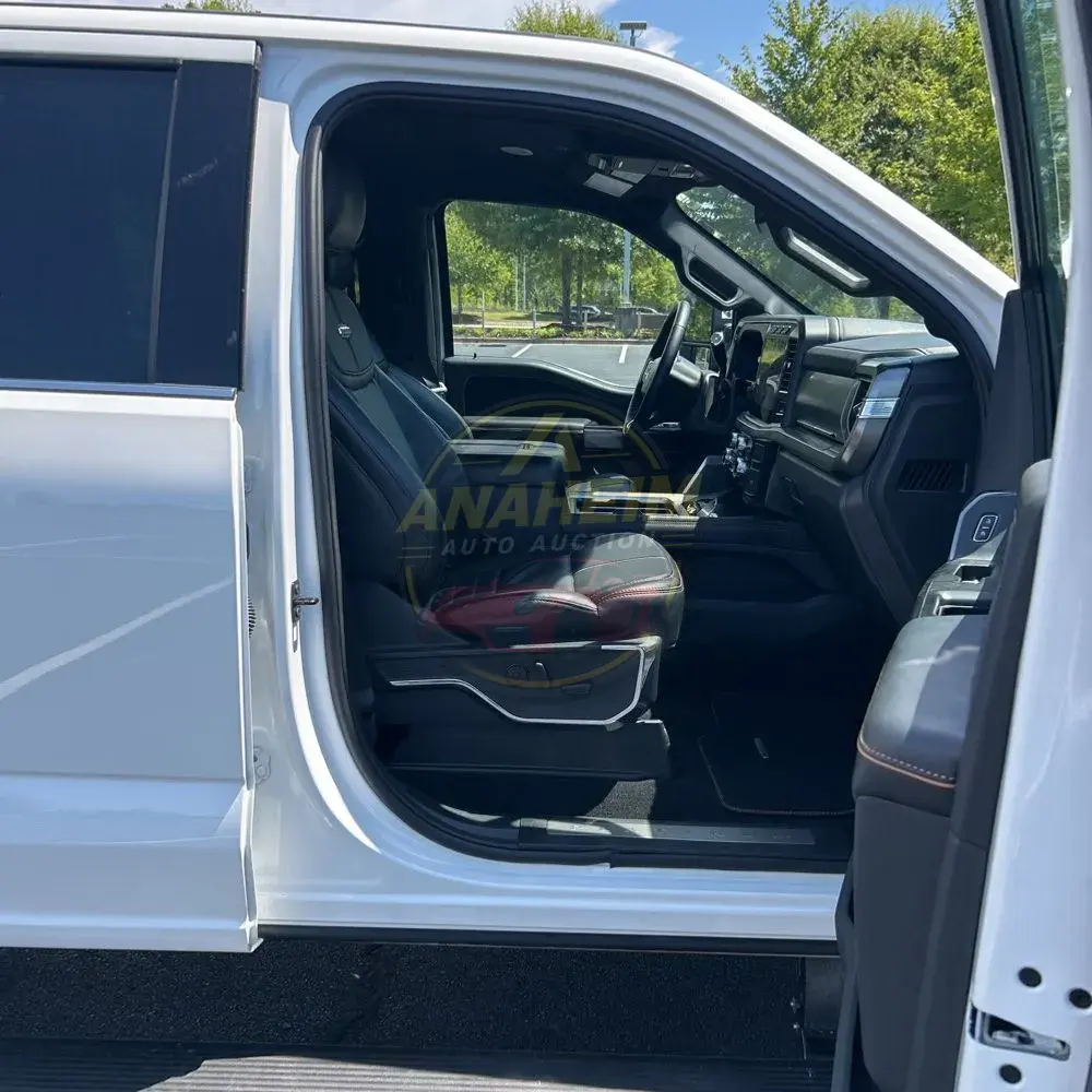 2024 Ford F250 S/D Platinum
