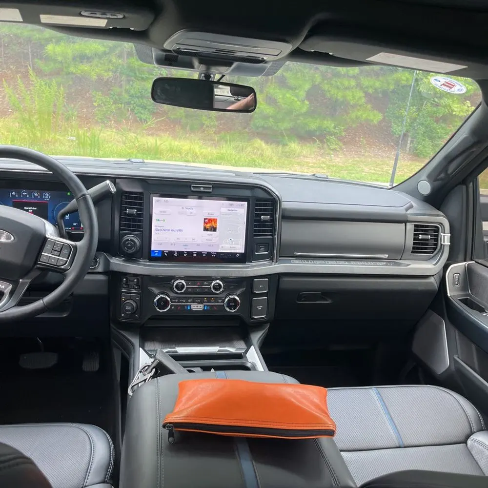 2025 Ford F250 S/D Platinum