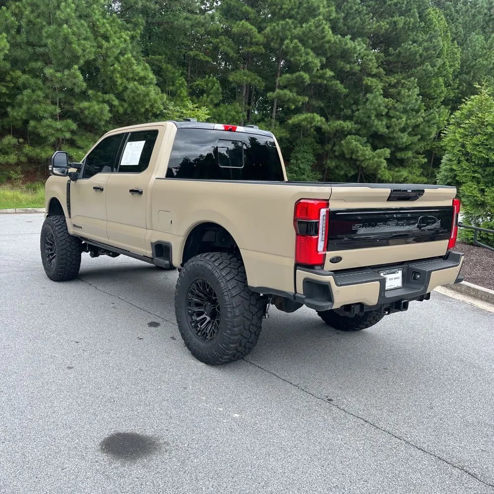 2025 Ford F250 S/D Platinum