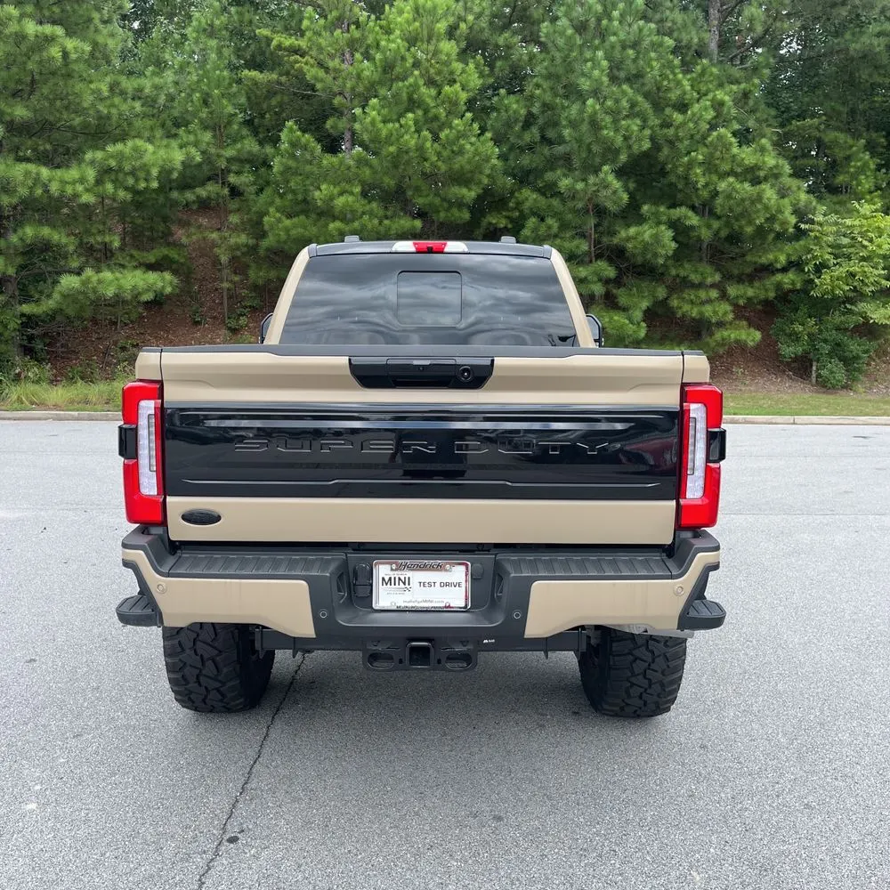 2025 Ford F250 S/D Platinum