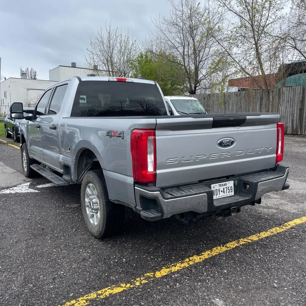 2024 Ford F-250 Super Duty XLT