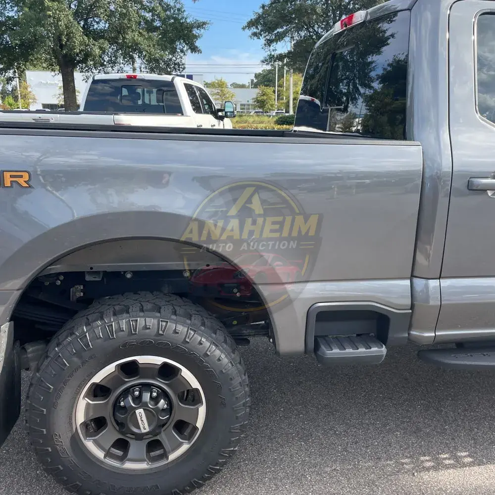 2023 Ford F250 S/D Lariat