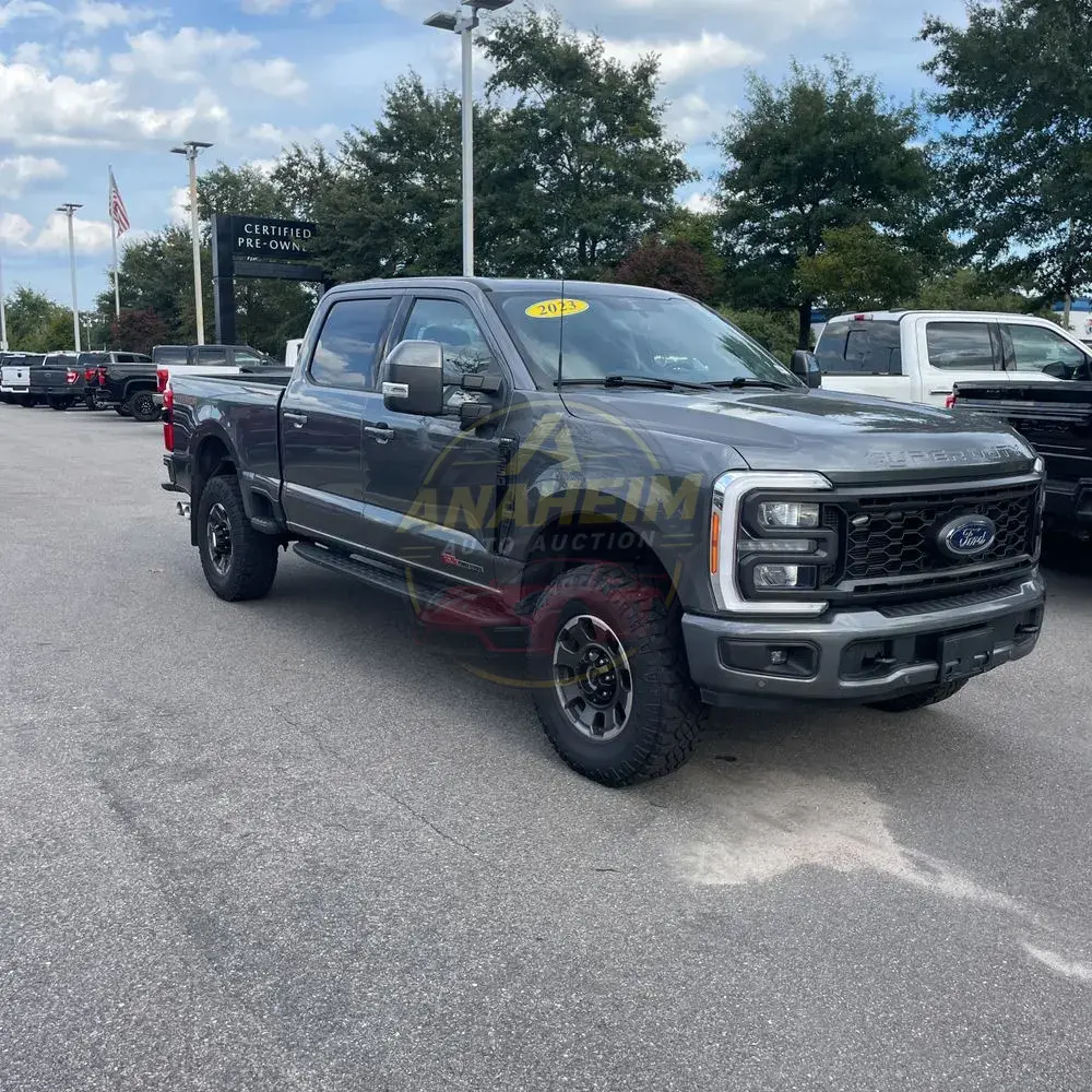2023 Ford F250 S/D Lariat