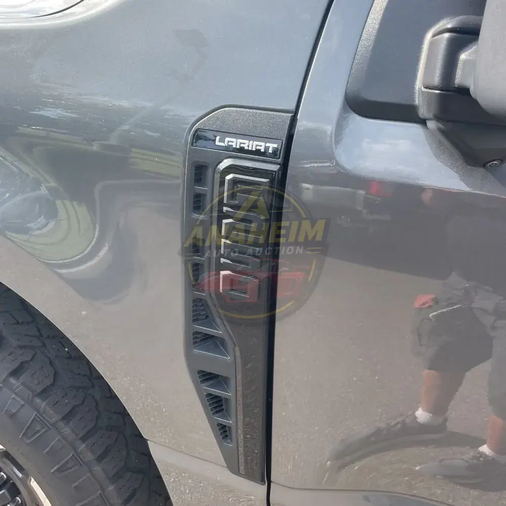 2023 Ford F250 S/D Lariat