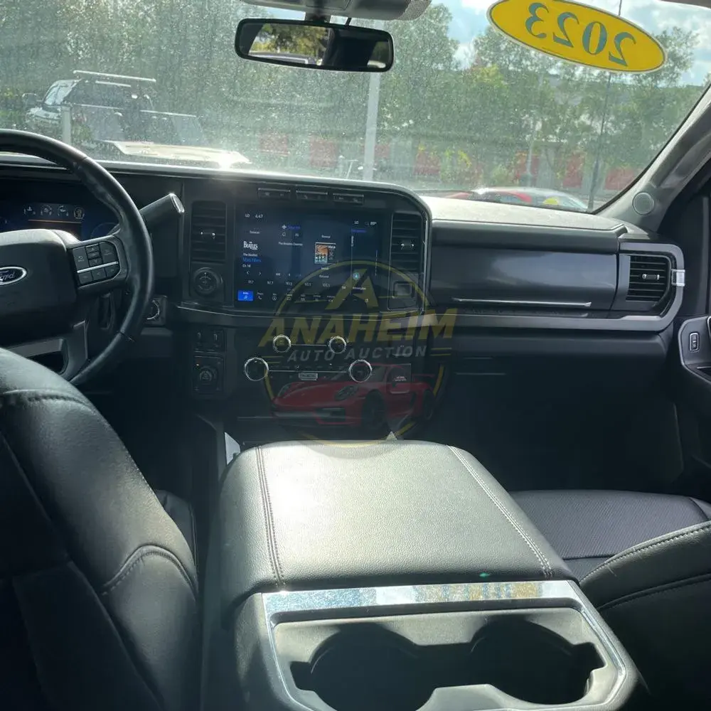 2023 Ford F250 S/D Lariat