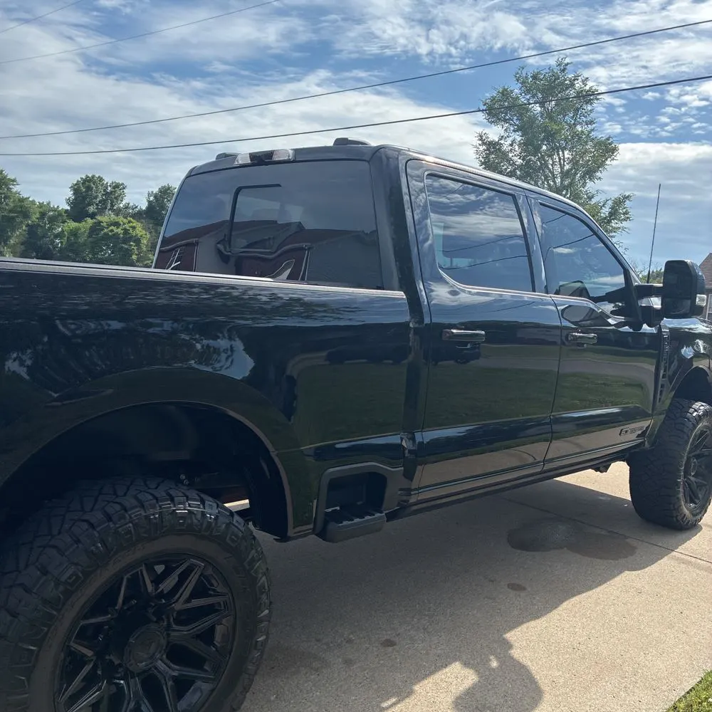 2025 Ford F-250 Super Duty Platinum