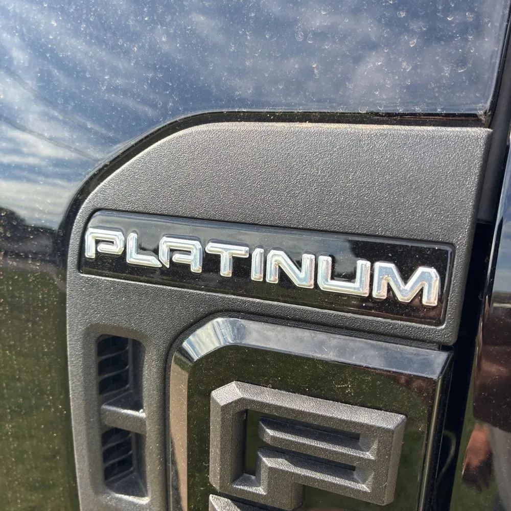 2025 Ford F-250 Super Duty Platinum