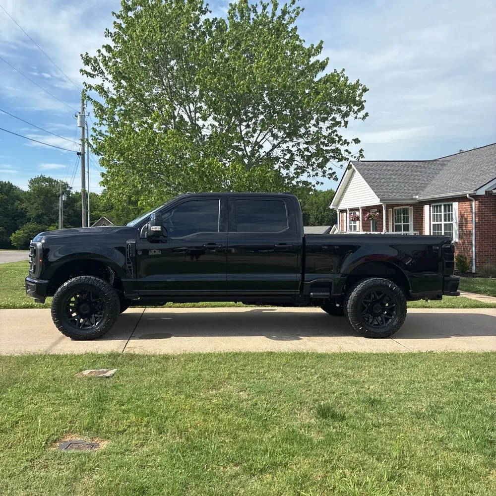 2025 Ford F-250 Super Duty Platinum