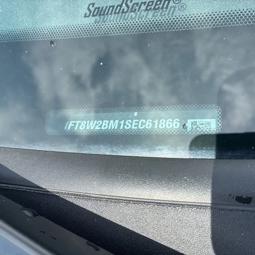 2025 Ford F-250 Super Duty Platinum