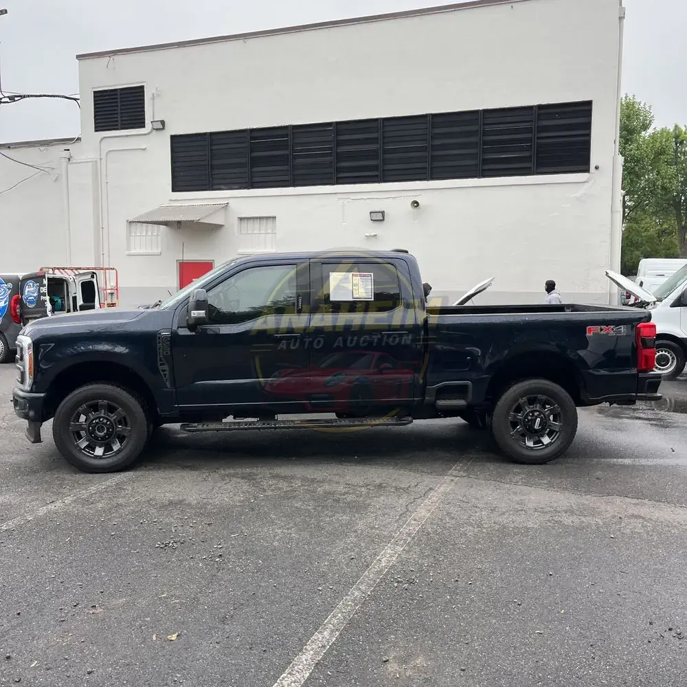 2023 Ford F-250 Super Duty Lariat