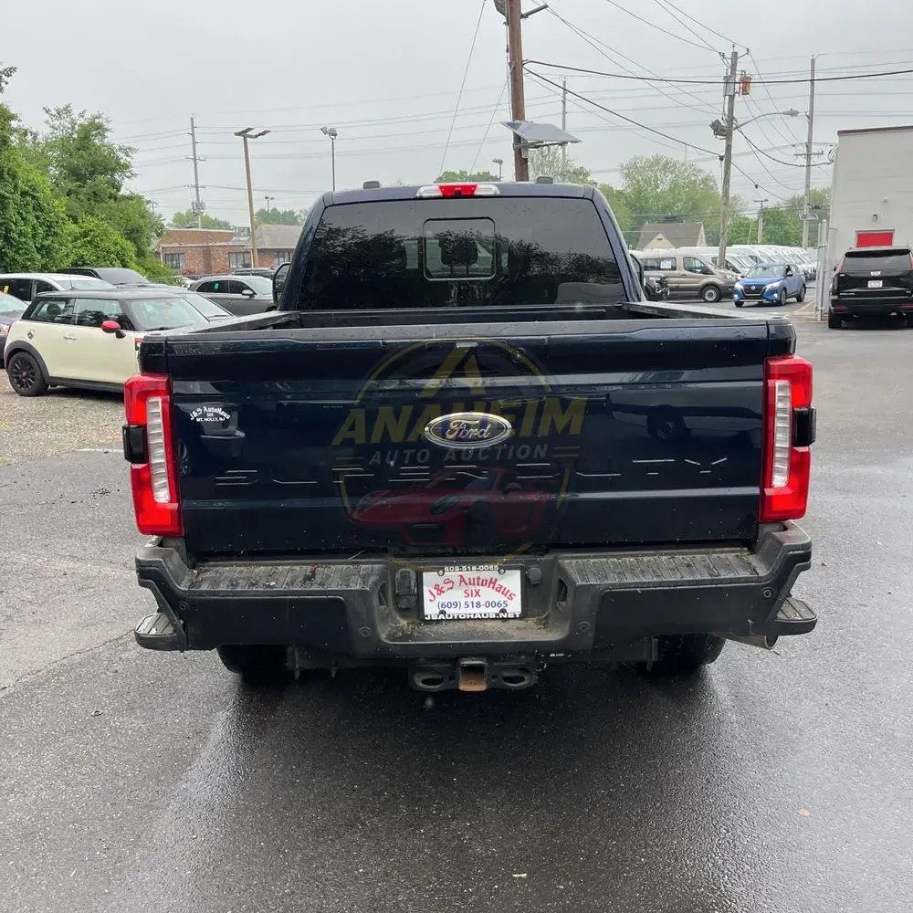 2023 Ford F-250 Super Duty Lariat