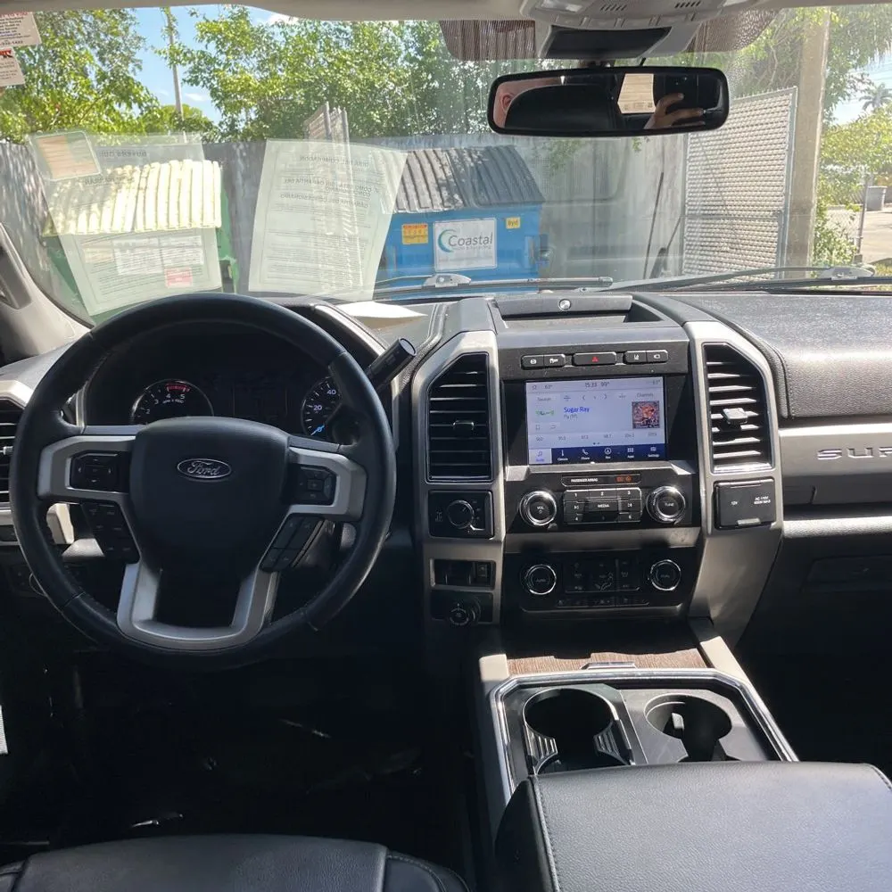 2020 Ford F-250 Super Duty Lariat