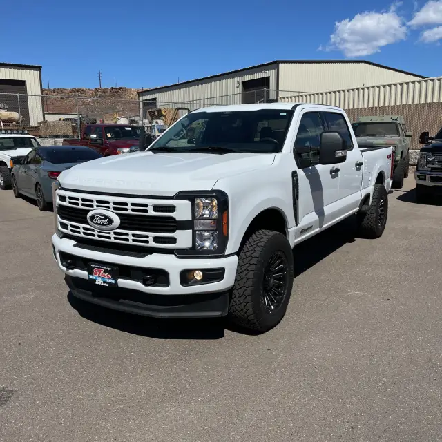 2024 Ford F-250 Super Duty XLT