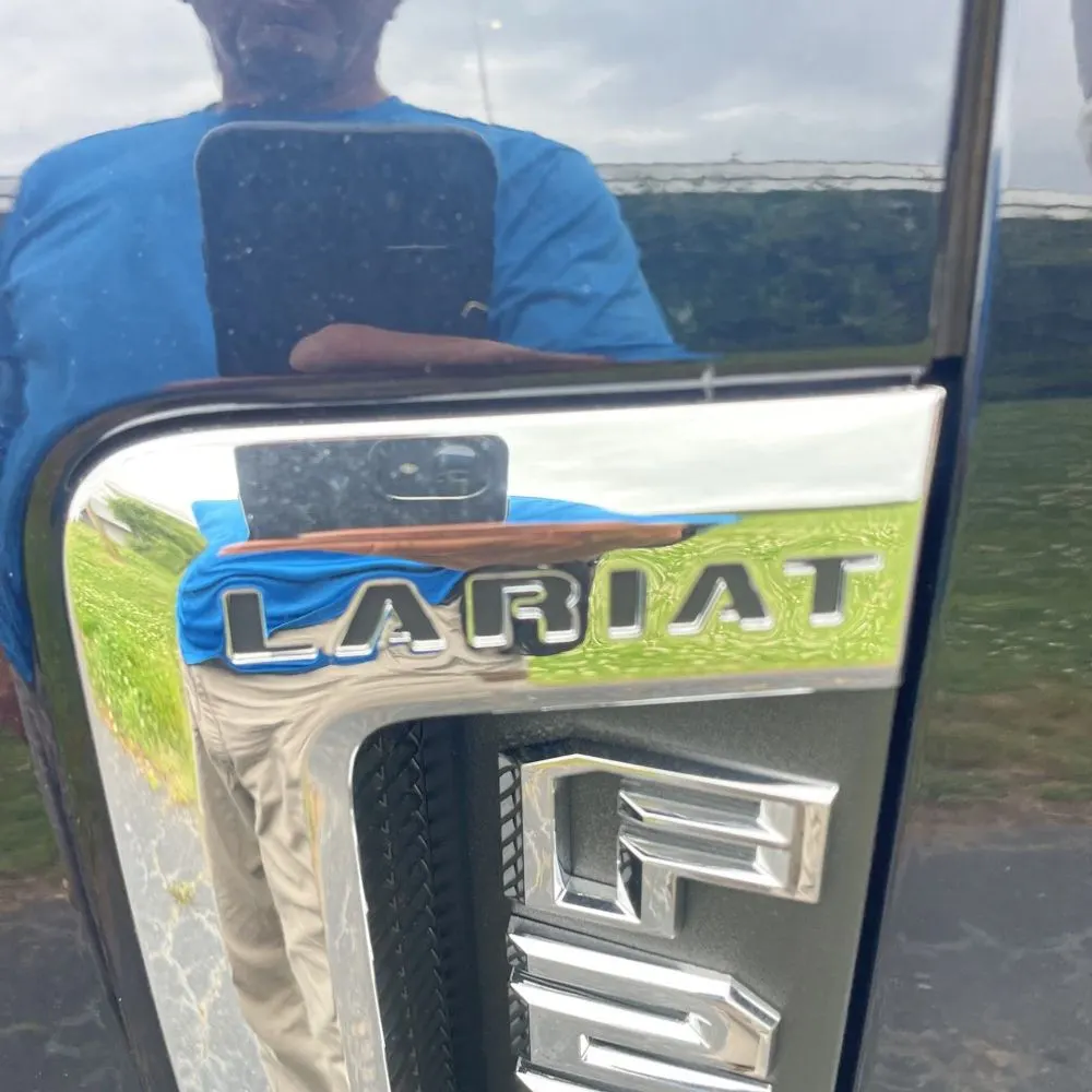 2022 Ford F-250 Super Duty Lariat