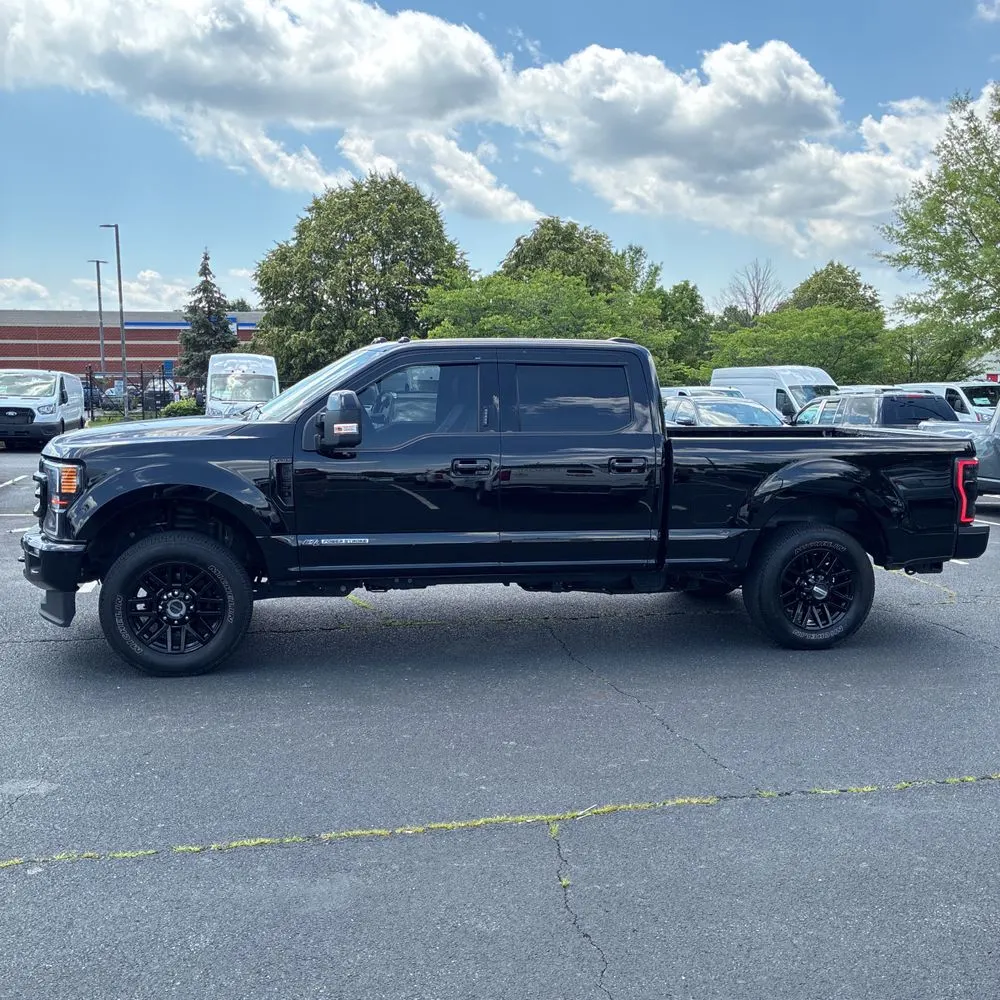 2022 Ford F-250 Super Duty Lariat
