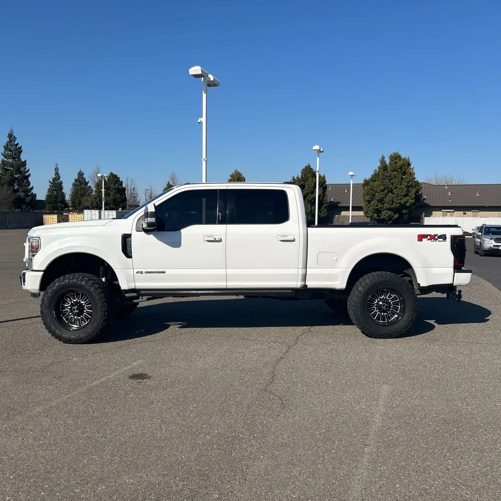 2022 Ford F250 S/D Lariat