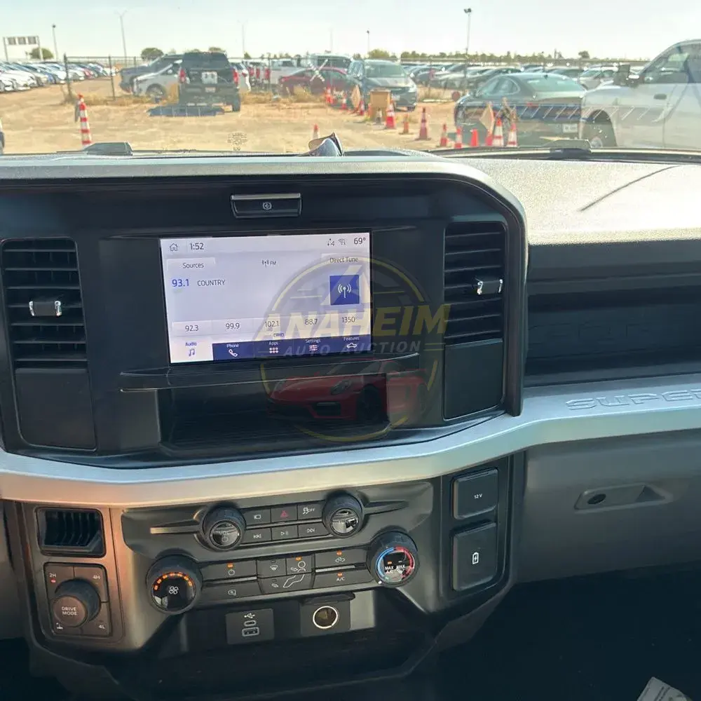 2025 Ford F-250 Super Duty XL
