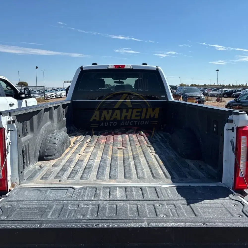 2025 Ford F-250 Super Duty XL